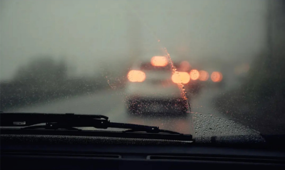 用車百科 | 雨刮器總是刮不干凈怎么破？